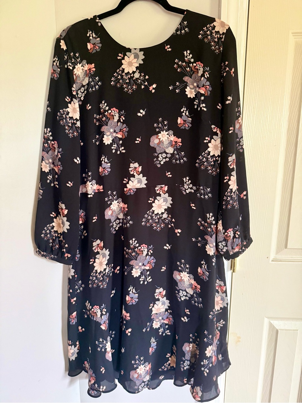 LOFT Black Floral Long-Sleeve Shift Dress with Pink and Cream Blooms